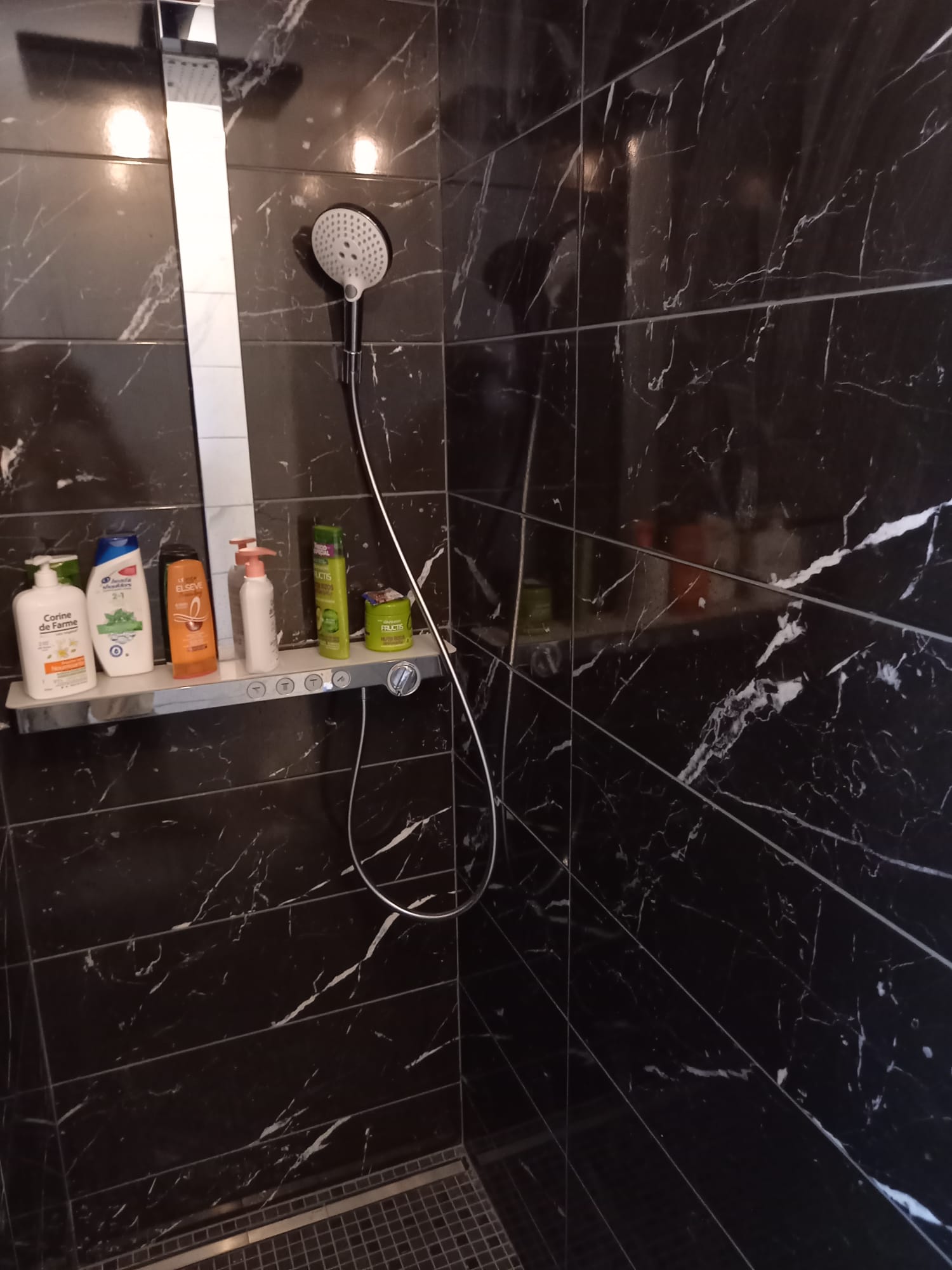 Carreaux-Bat RAHALI-projets de rénovation, salle de bains, salle douche, création douche italienne, pose de carrelage sur vieux & neuf sols et murs